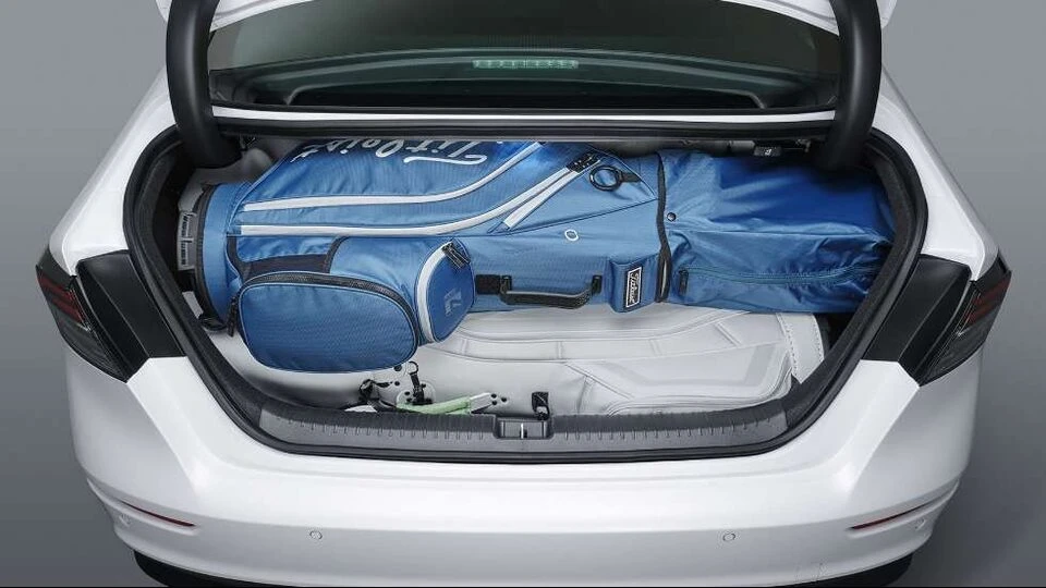 カーリース車両 ホンダ　アコードの画像
