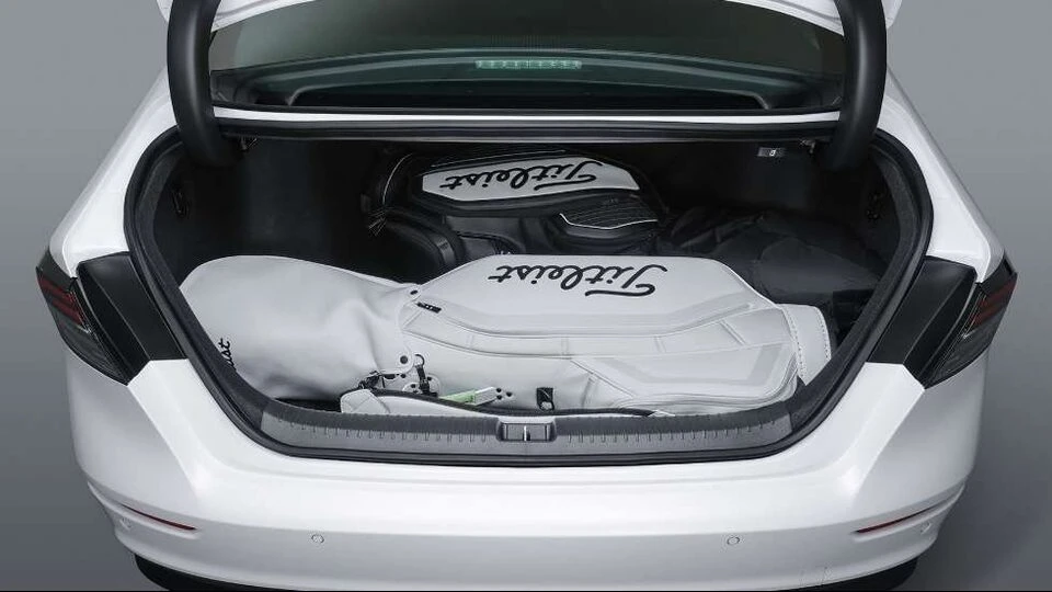 カーリース車両 ホンダ　アコードの画像