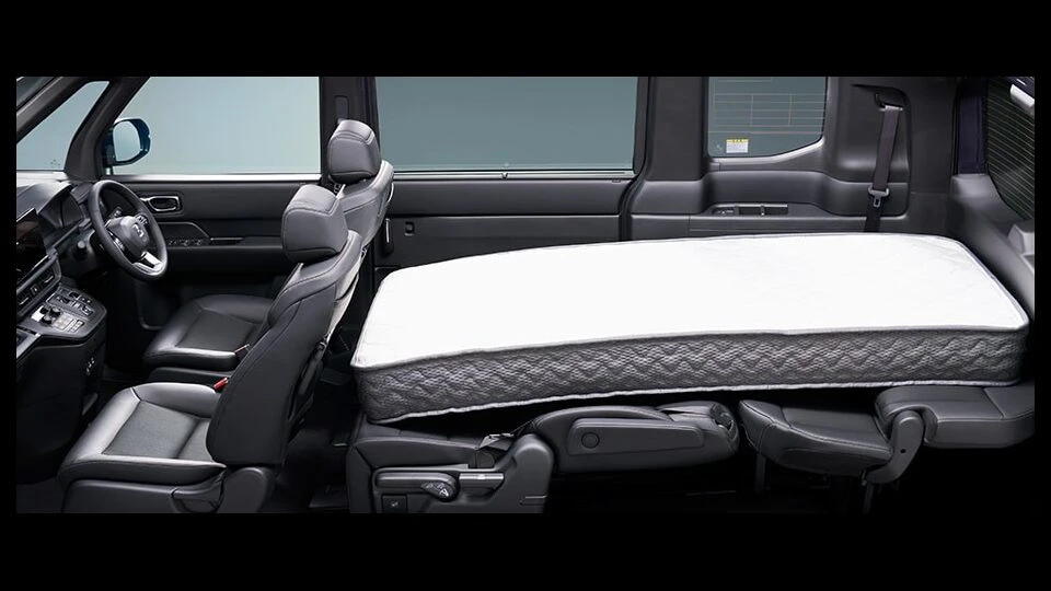 カーリース車両 ホンダ　ステップワゴンスパーダの画像