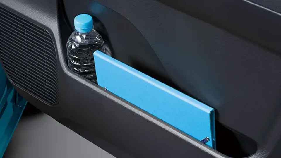 カーリース車両 スバル　ジャスティの画像