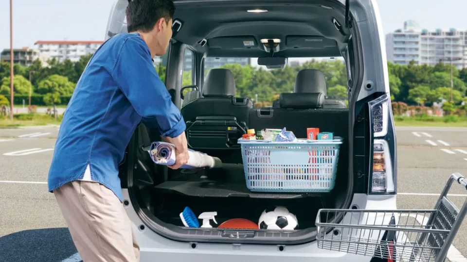 カーリース車両 ダイハツ　タントカスタムの画像