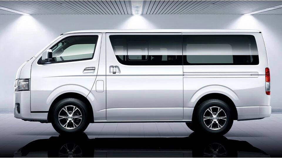 カーリース車両 トヨタ　ハイエースバンの画像