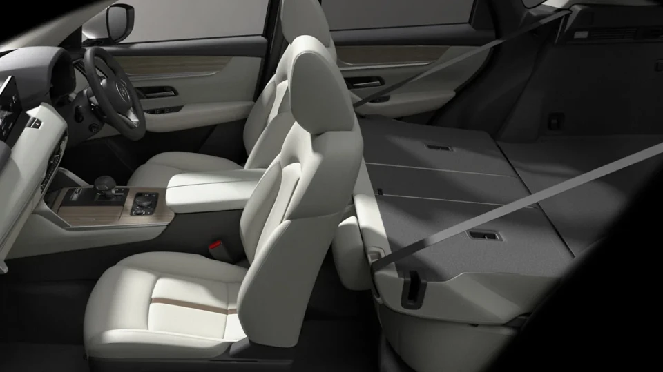 カーリース車両 マツダ　CX-60の画像