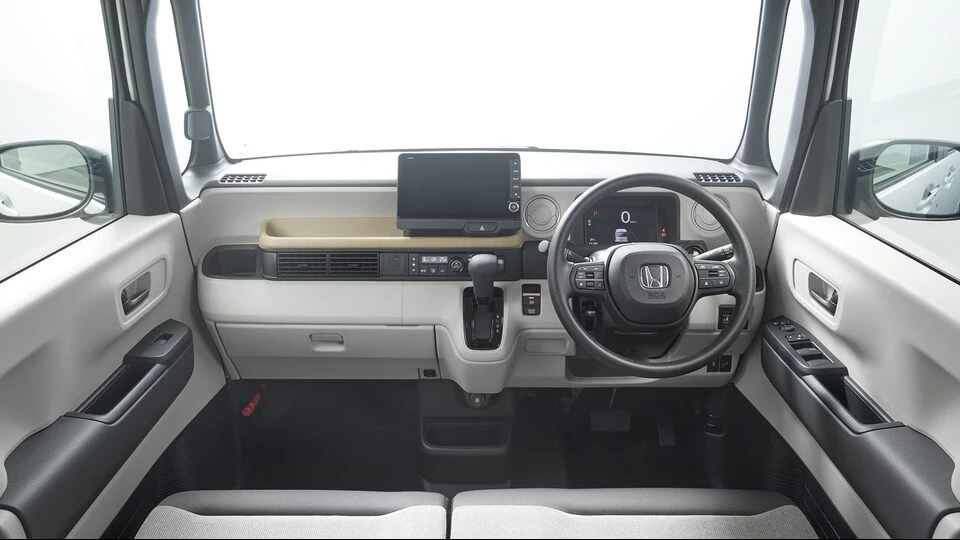 カーリース車両 ホンダ　N-BOXの画像