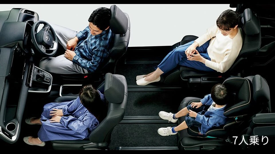 カーリース車両 トヨタ　ヴォクシーの画像