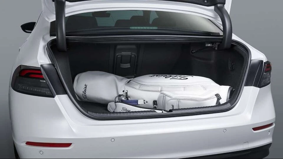 カーリース車両 ホンダ　アコードの画像