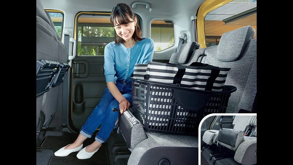 カーリース車両 スズキ　スペーシアカスタムの画像