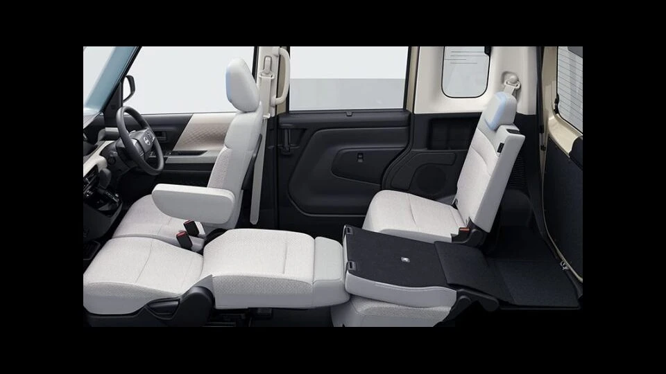 カーリース車両 日産　ルークスの画像