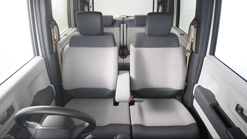 カーリース車両 ホンダ　N-BOXの画像